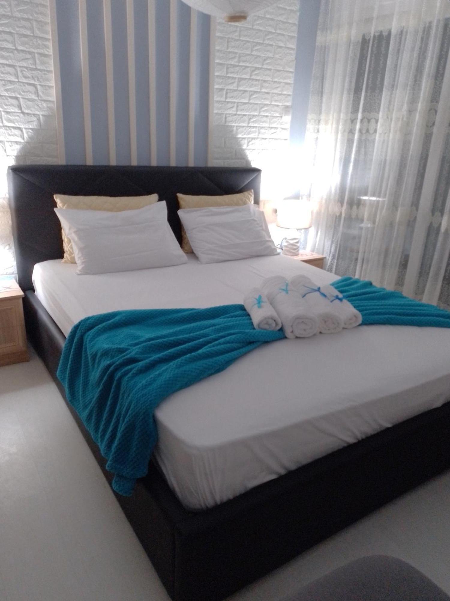 Niko'S Apartment - Beautiful Sea View Apartment ! Peraia  ภายนอก รูปภาพ