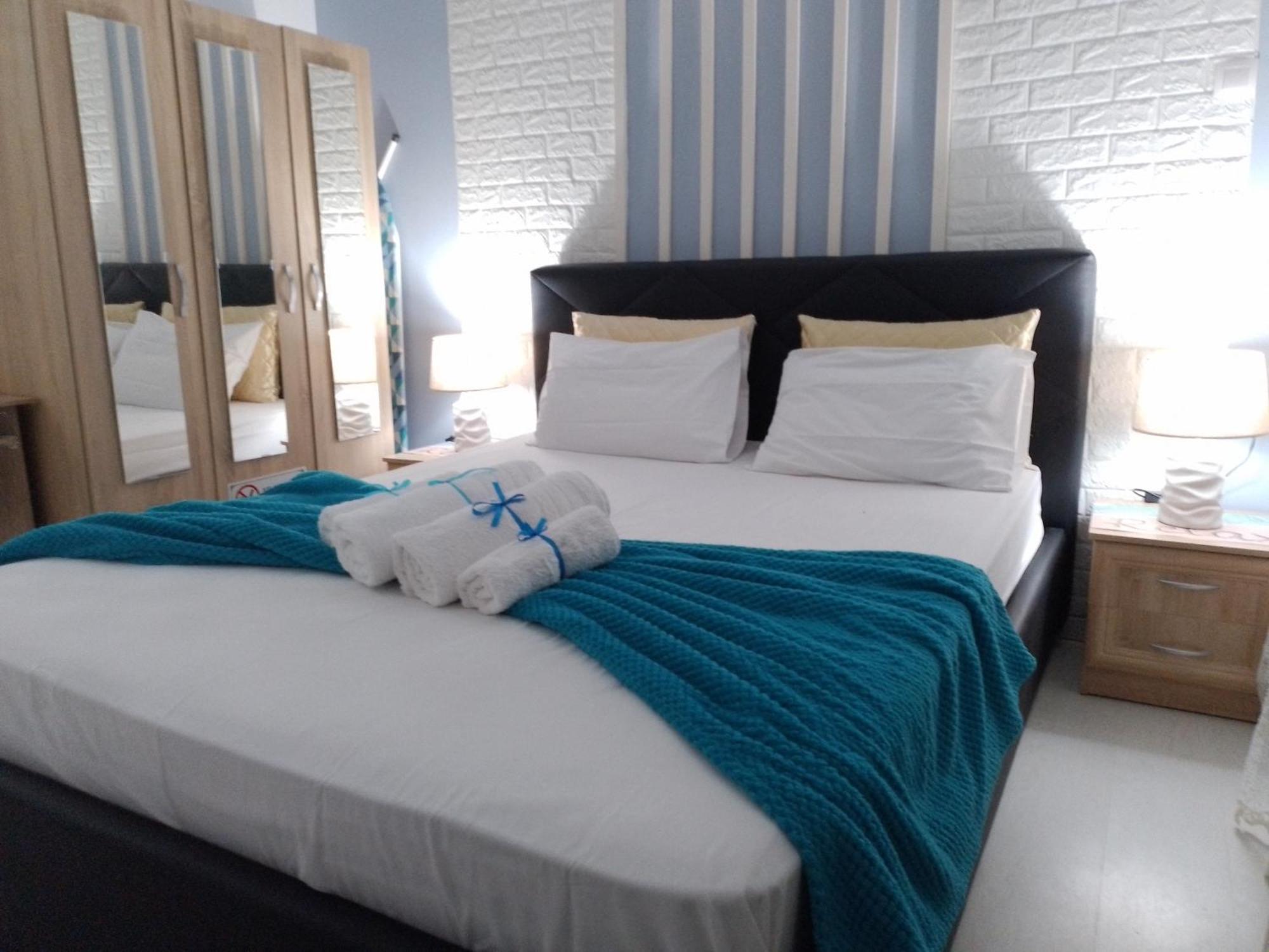Niko'S Apartment - Beautiful Sea View Apartment ! Peraia  ภายนอก รูปภาพ
